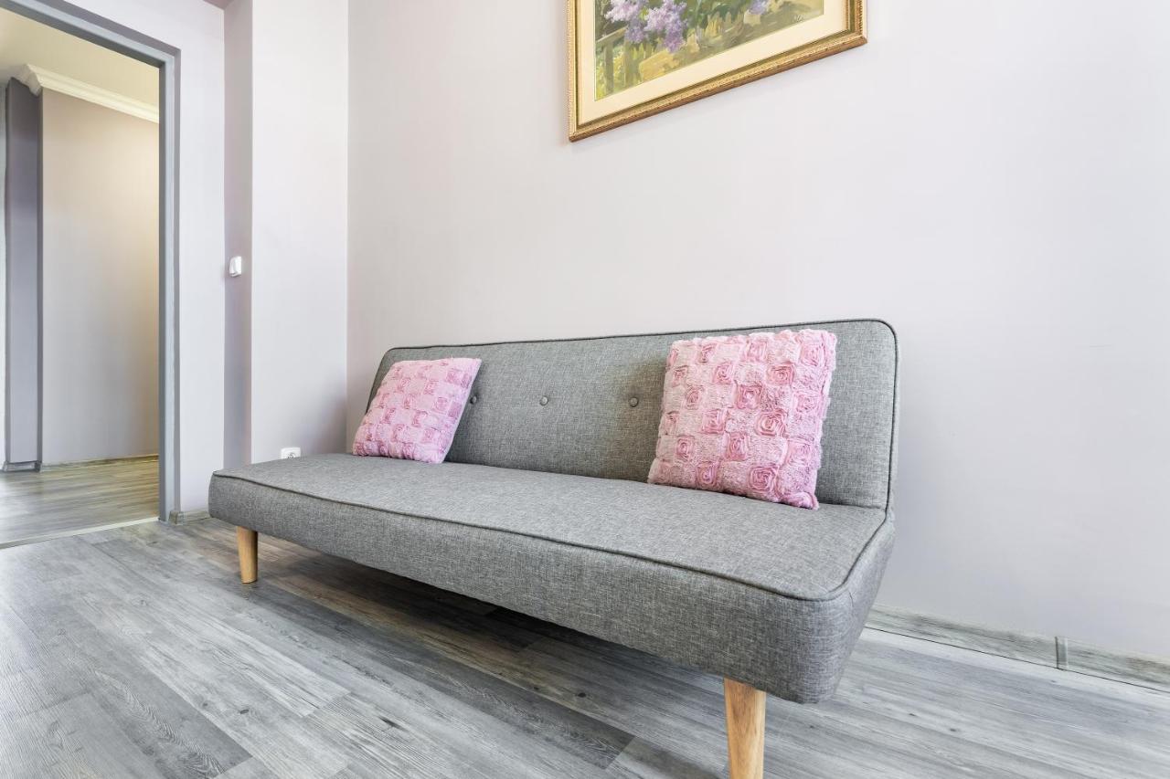 Apartment Happy Family Karlovy Vary Exterior photo