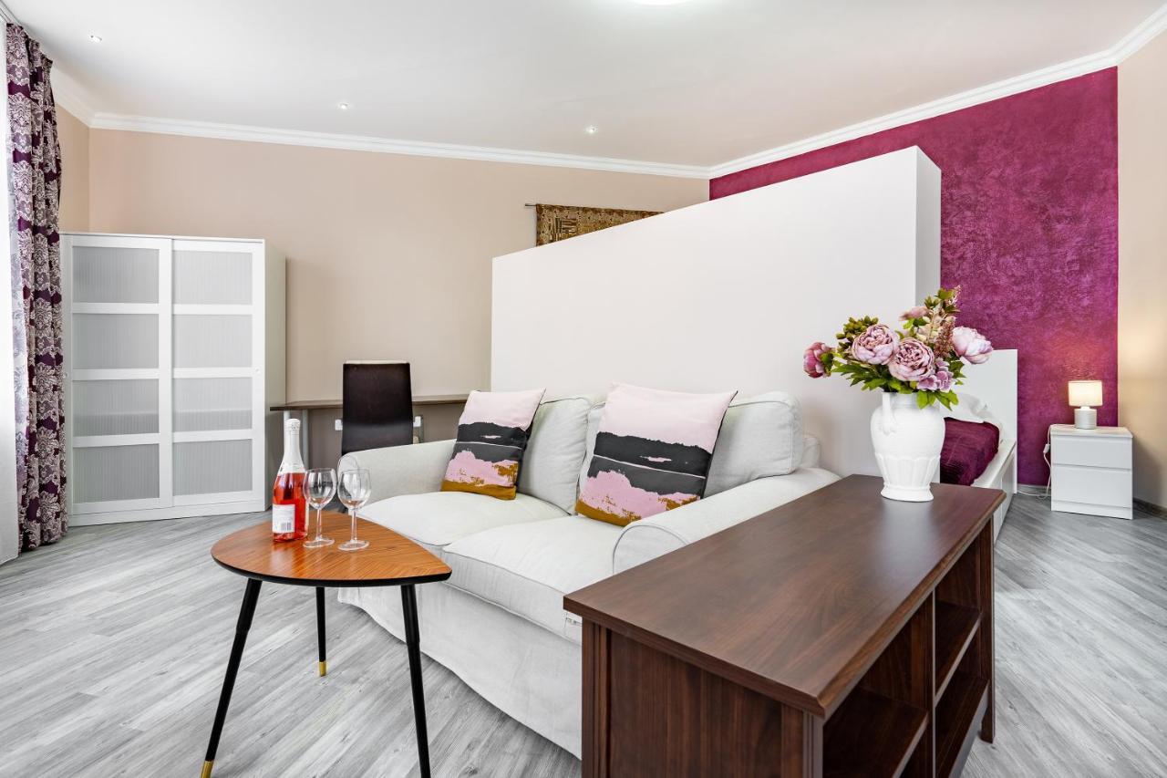 Apartment Happy Family Karlovy Vary Exterior photo